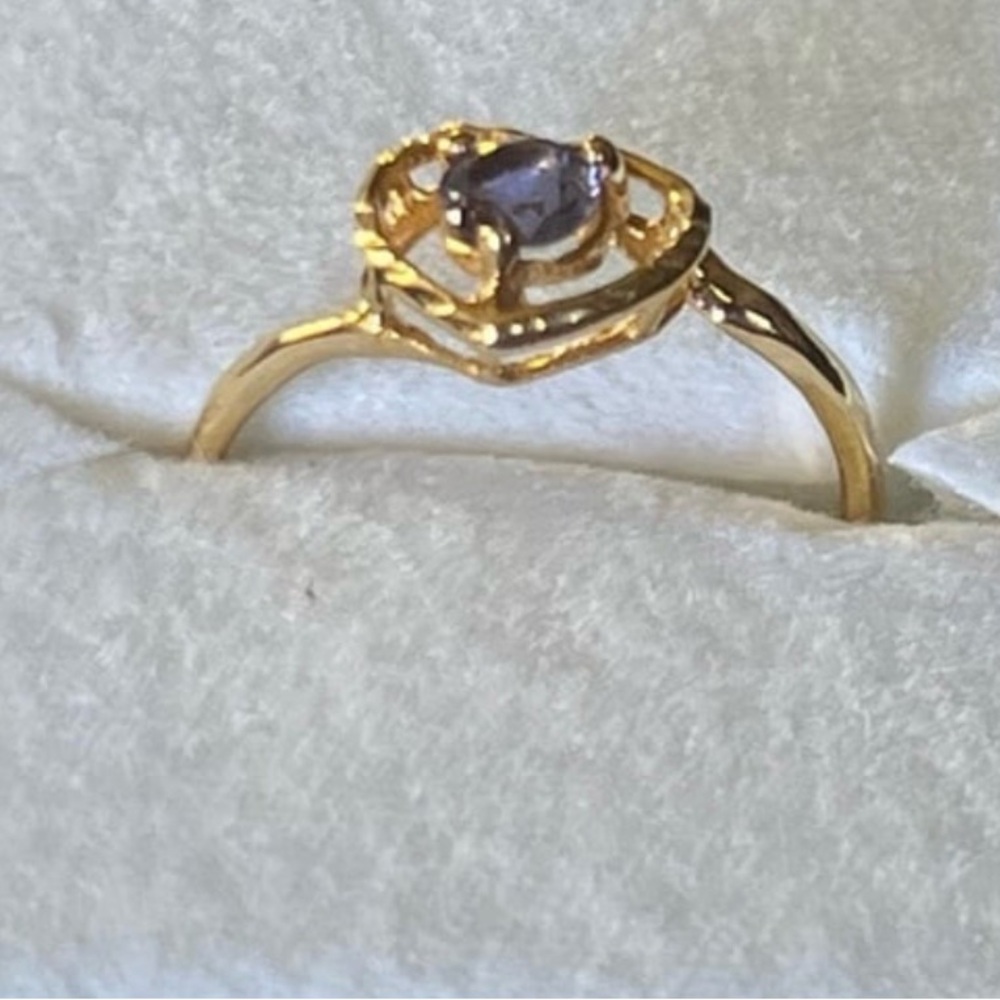 10k Solid Yellow Gold Genuine Tanzanite Ring